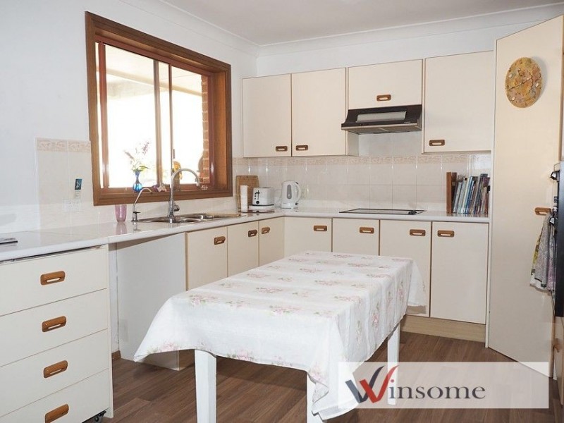 4 Harold Hughes, Greenhill NSW 2440