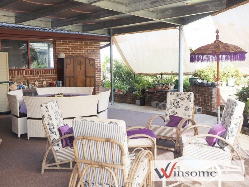 4 Harold Hughes, Greenhill NSW 2440