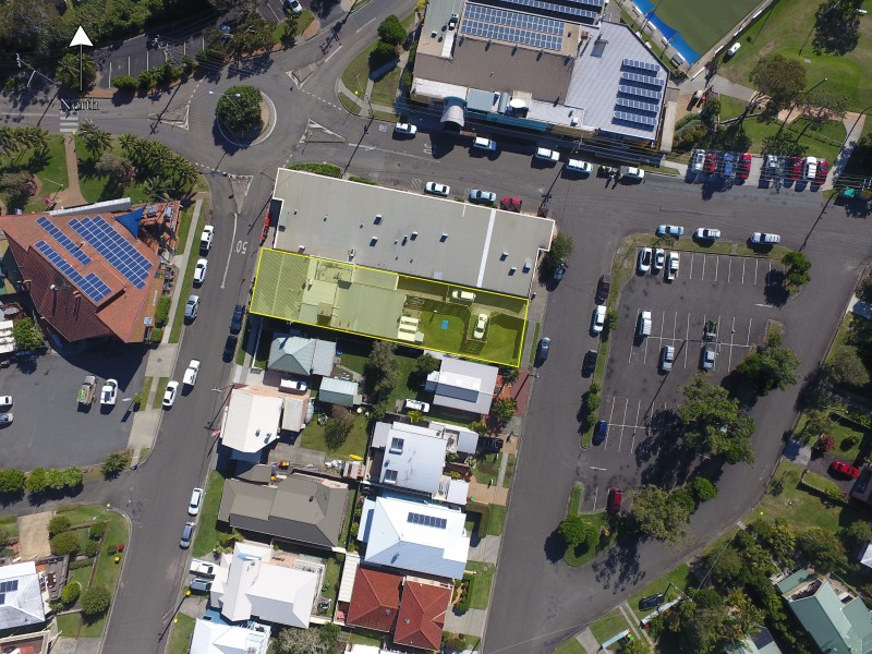 4 East Street, Crescent Head NSW 2440