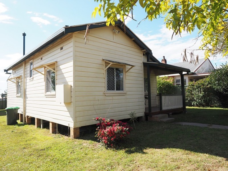 20 Middleton Street, South Kempsey NSW 2440