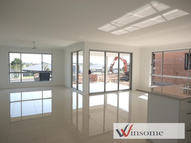 7 Prior Circuit, West Kempsey NSW 2440