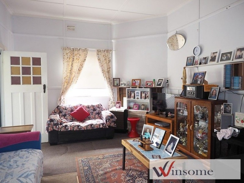 5 Gladstone Street, West Kempsey NSW 2440