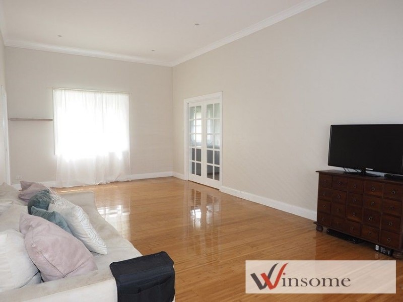 35 Wide Street, West Kempsey NSW 2440