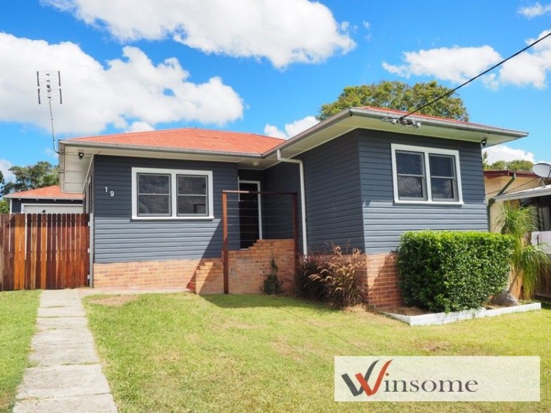 19 Tabrett Street, West Kempsey NSW 2440