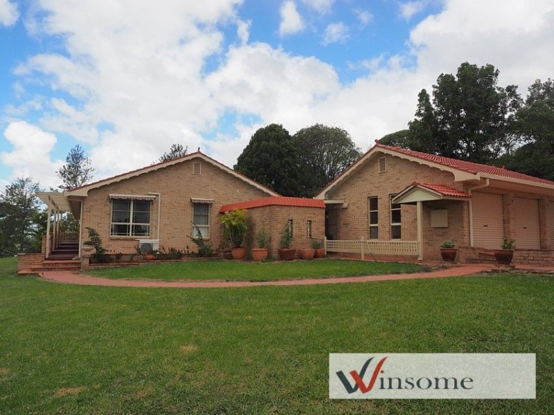 7 Campbell Place, Aldavilla NSW 2440