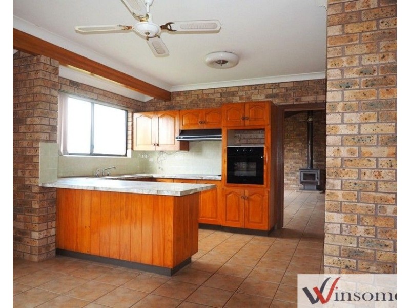 192 SPOONERS AVENUE, Greenhill NSW 2440