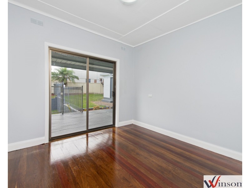 16 Sullivan Street, East Kempsey NSW 2440