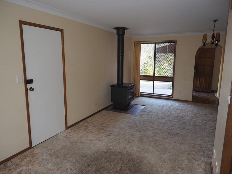 24 JAMES CARNEY CRESCENT, West Kempsey NSW 2440