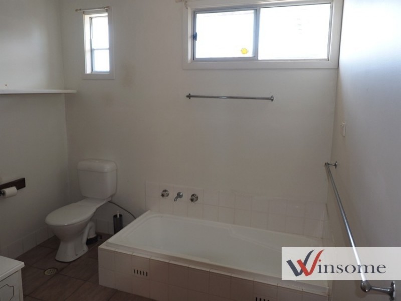 19 Macleay Street, East Kempsey NSW 2440