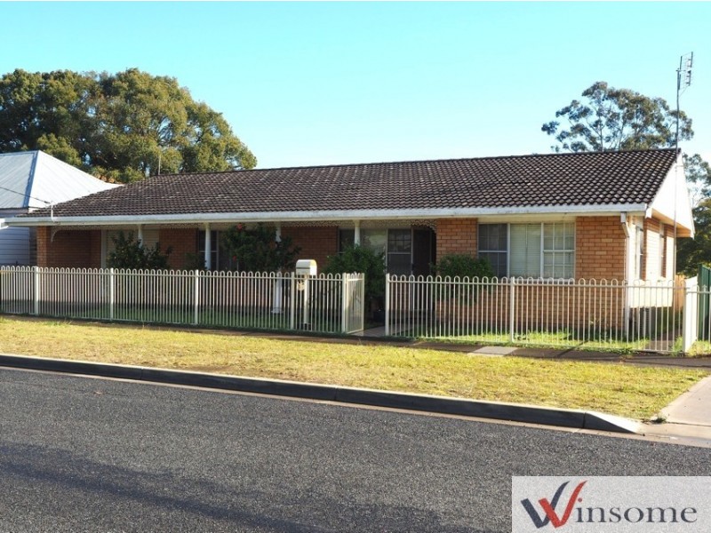 36 Marsh Street, West Kempsey NSW 2440