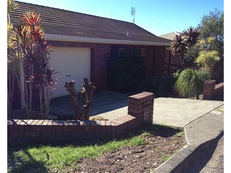 35 HODGSON STREET, Crescent Head NSW 2440