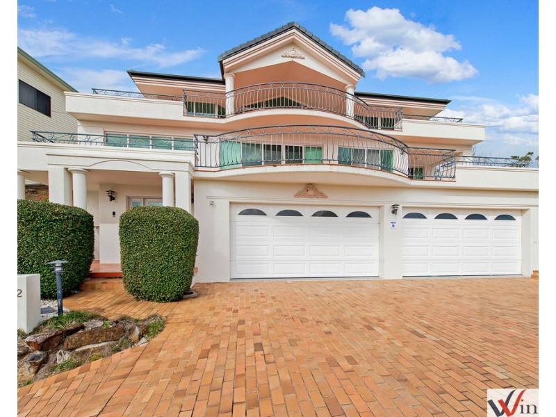 12 Dulconghi Street, Crescent Head NSW 2440