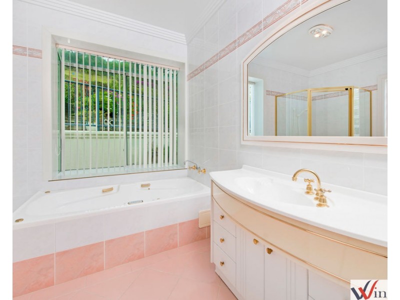 12 Dulconghi Street, Crescent Head NSW 2440