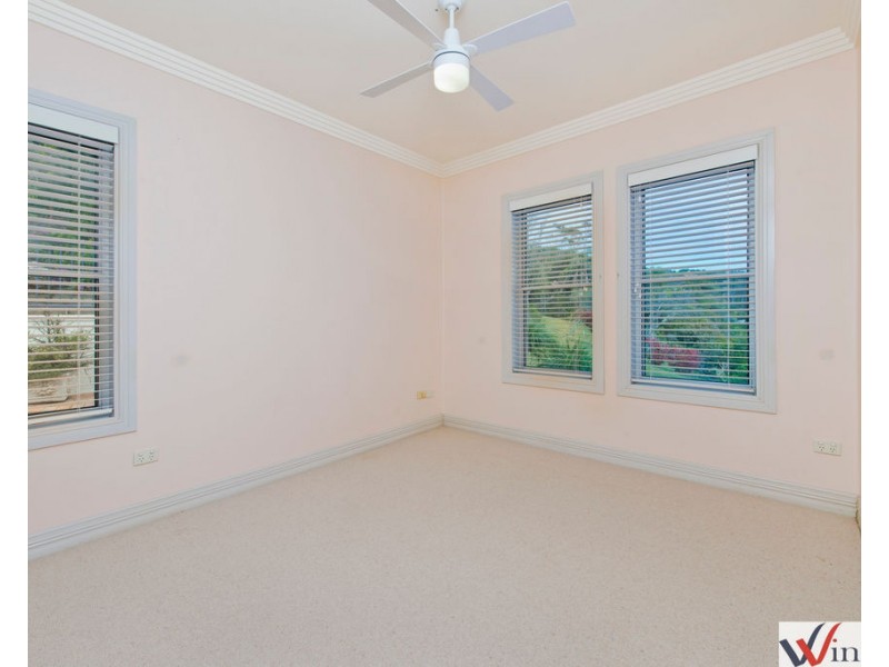 12 Dulconghi Street, Crescent Head NSW 2440