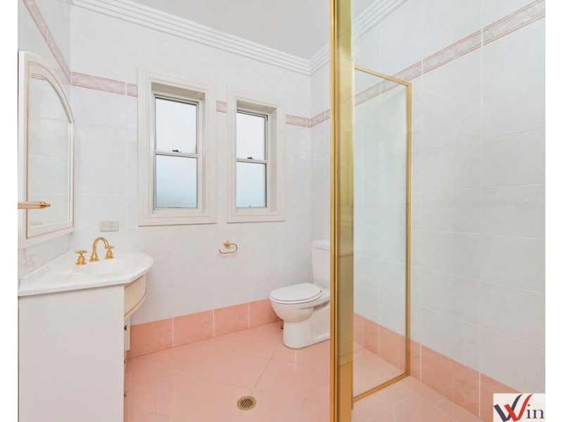 12 Dulconghi Street, Crescent Head NSW 2440