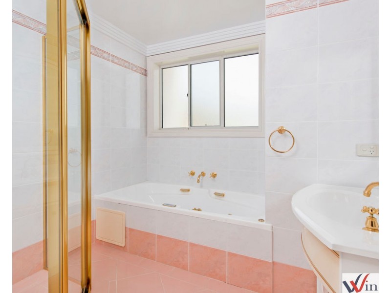 12 Dulconghi Street, Crescent Head NSW 2440