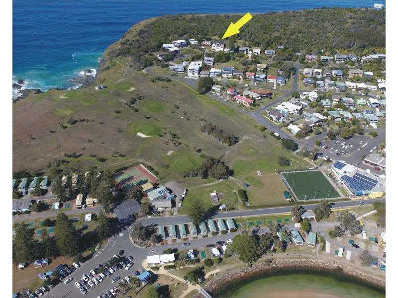 12 Dulconghi Street, Crescent Head NSW 2440