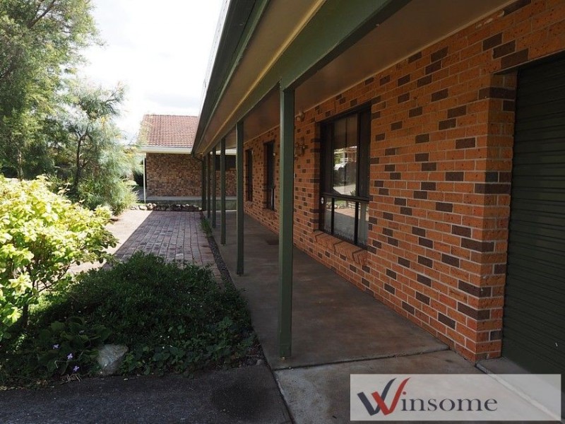 16 Mitchell Avenue, West Kempsey NSW 2440