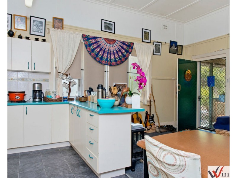 11 Broughton Street, West Kempsey NSW 2440