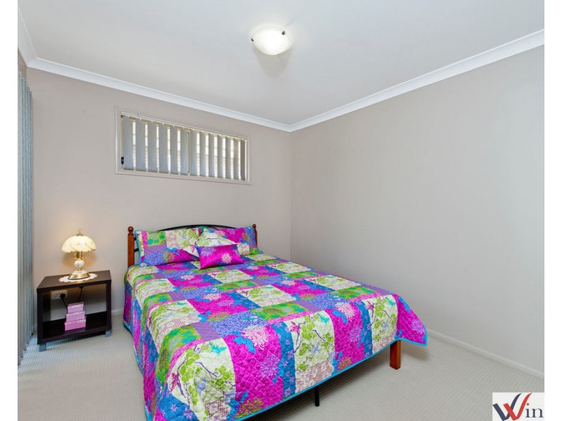 8 Yates Place, West Kempsey NSW 2440