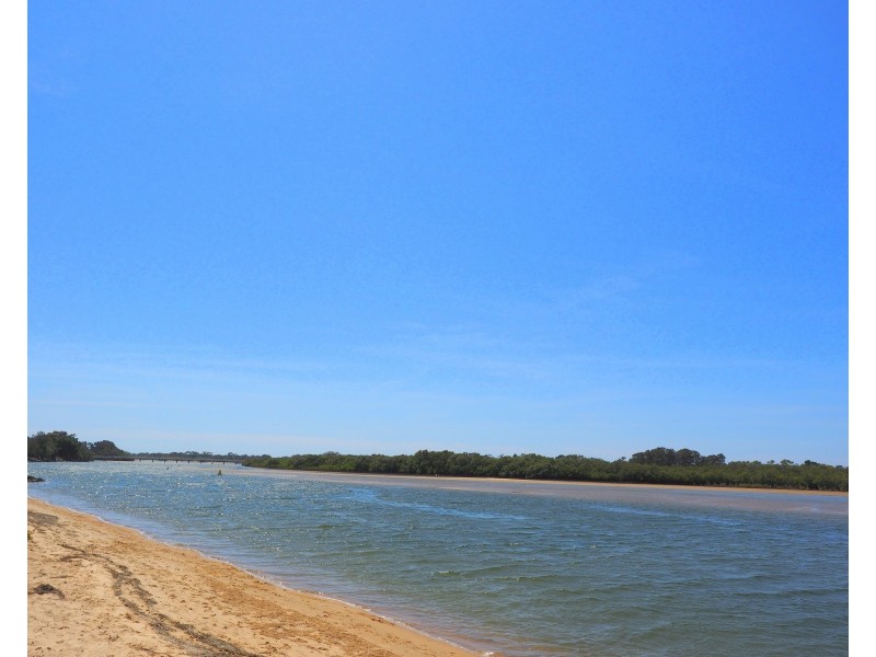 2 Nineteenth Street, Stuarts Point NSW 2441