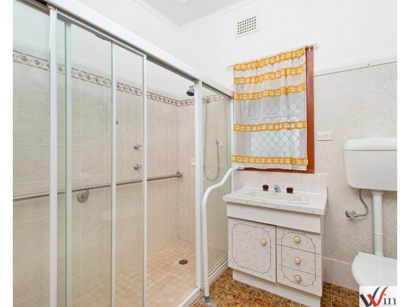 20 Stanley Street, East Kempsey NSW 2440