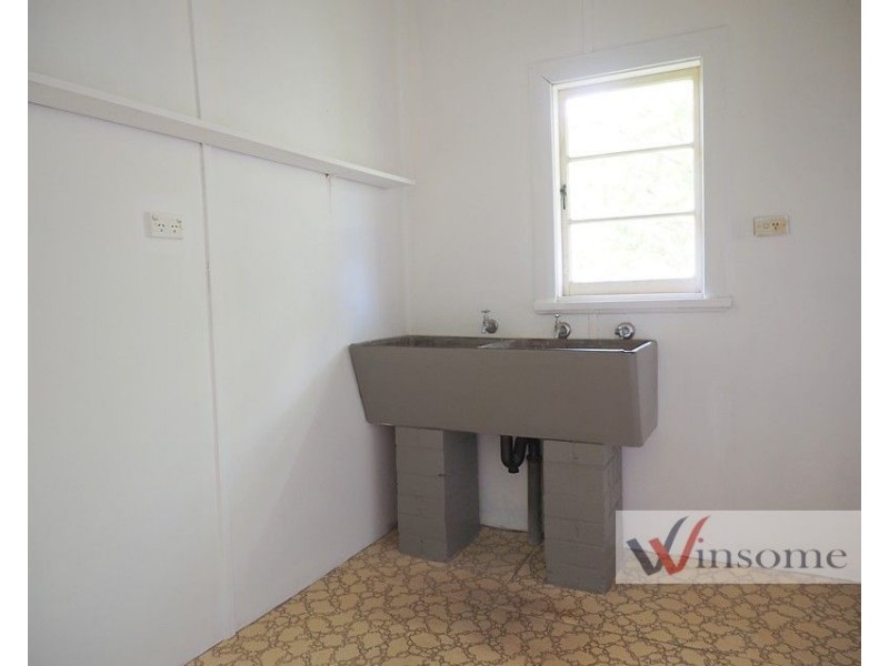 10 Victoria Street, East Kempsey NSW 2440