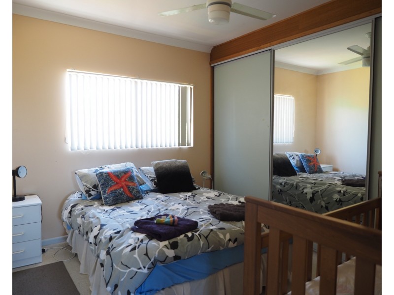 2/17 Creek Street, Hat Head NSW 2440