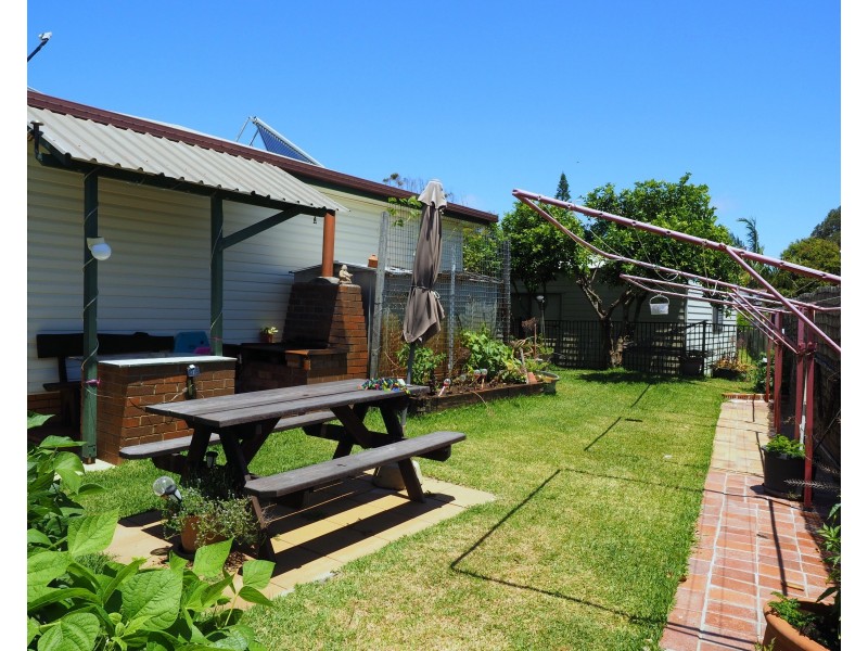 2/17 Creek Street, Hat Head NSW 2440