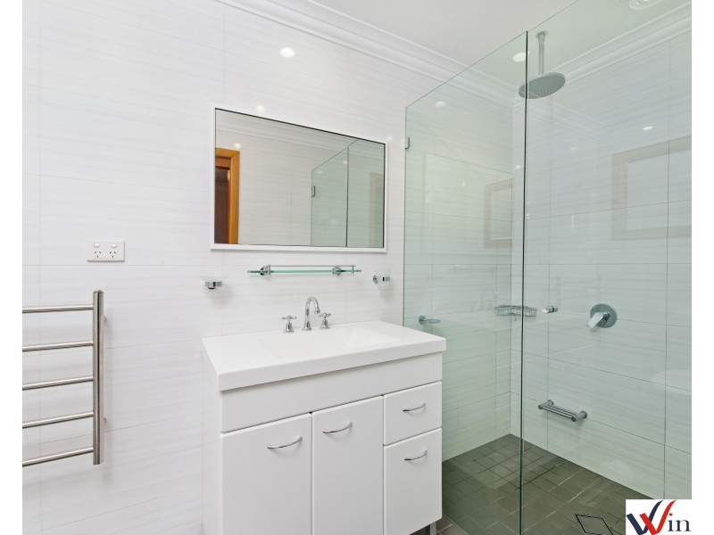 12 Campbell Place, Aldavilla NSW 2440