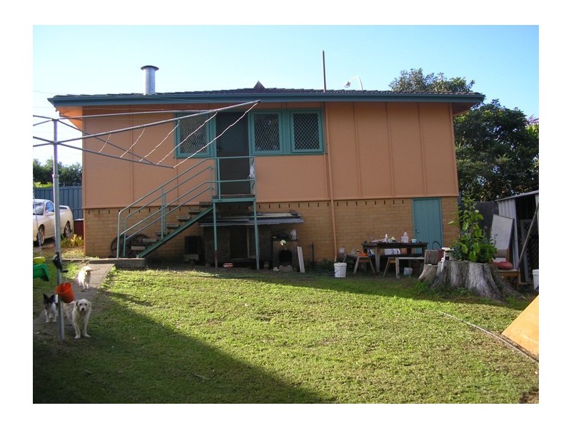 81 Middleton St (r), Kempsey NSW 2440