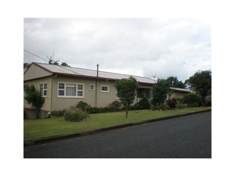 2 Taylor Street, Kempsey NSW 2440
