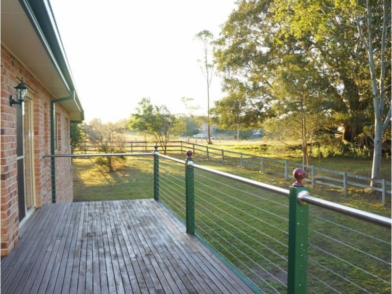 76 Warneton Rd (r), Aldavilla NSW 2440