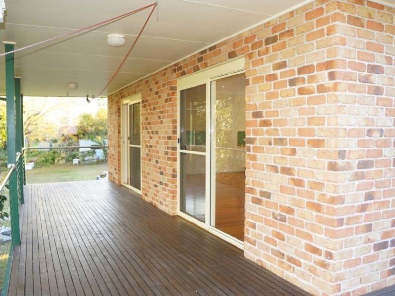76 Warneton Rd (r), Aldavilla NSW 2440