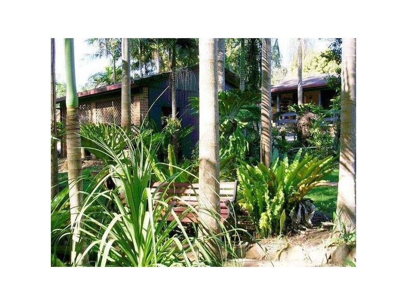 13 HILLVIEW DRIVE, Kempsey NSW 2440