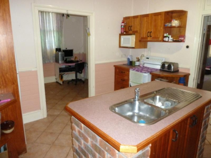73 Lord Street, East Kempsey NSW 2440
