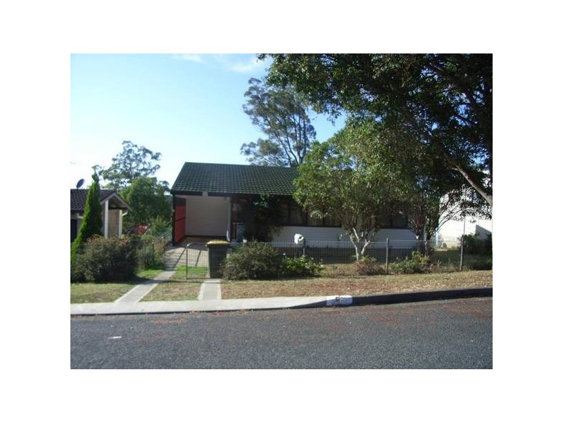 5 James Carney Cr (r), West Kempsey NSW 2440