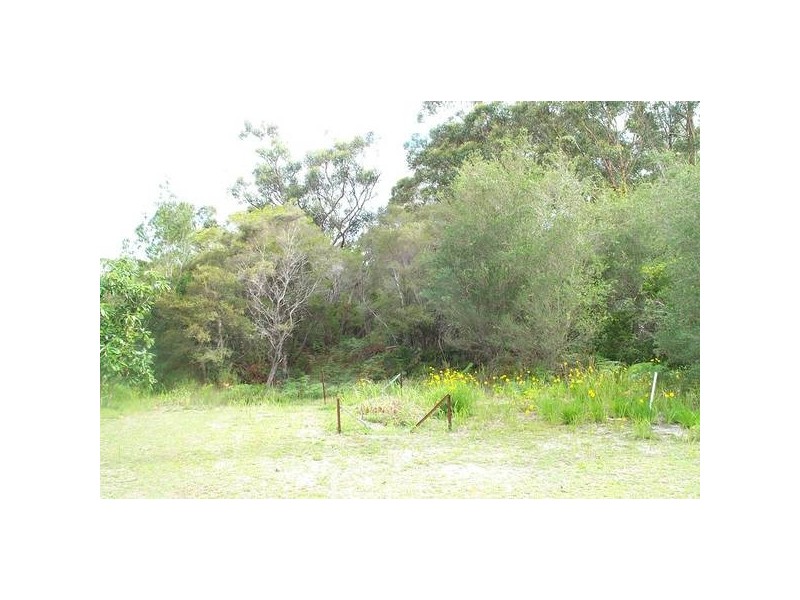 65 Ocean Ave (r), Stuarts Point NSW 2441