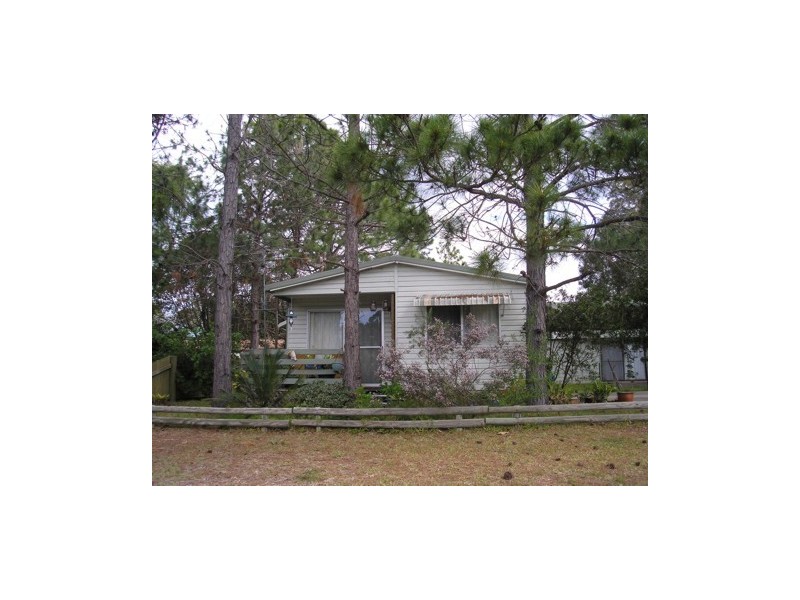 3a Fifteenth Ave (r), Stuarts Point NSW 2441