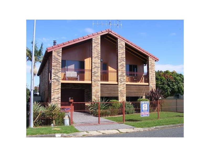 17 Fitzgerald Ave, Smithtown NSW 2440