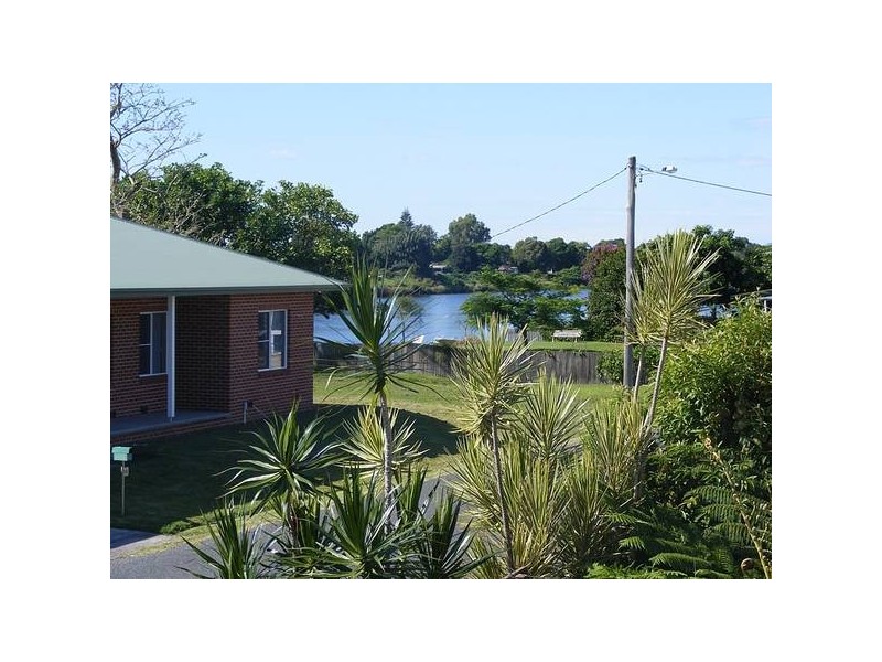 17 Fitzgerald Ave, Smithtown NSW 2440