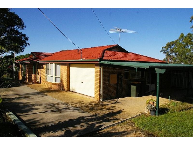 9 Armidale Rd, Yarravel NSW 2440