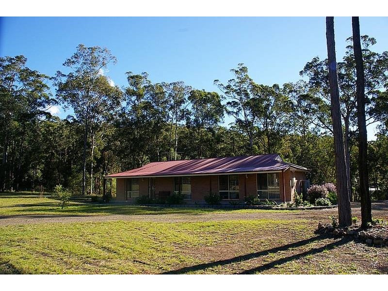 20 Grants Close, Crescent Head NSW 2440