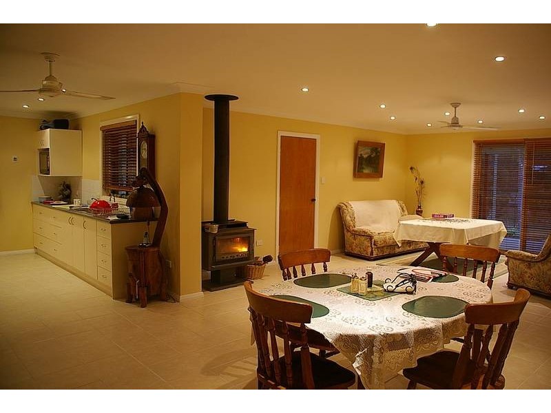 20 Grants Close, Crescent Head NSW 2440