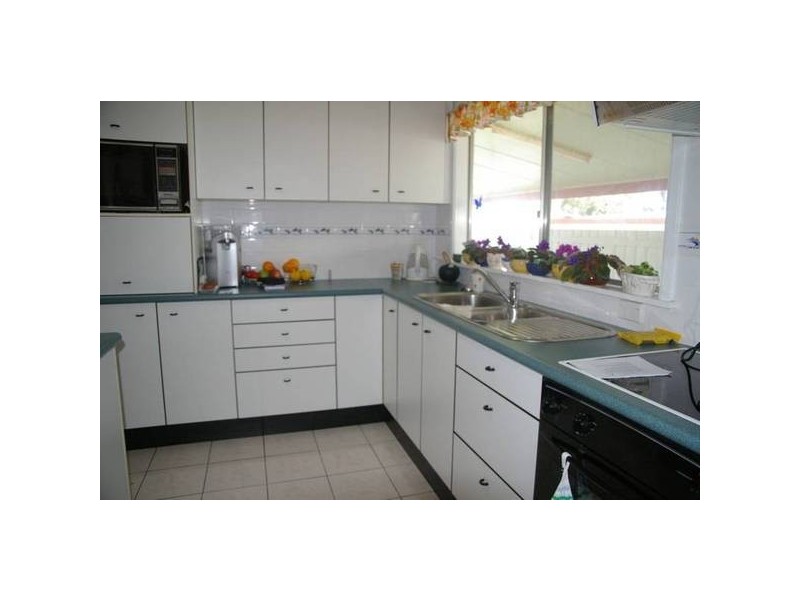 2 Geoffery O’Hea St (r), West Kempsey NSW 2440