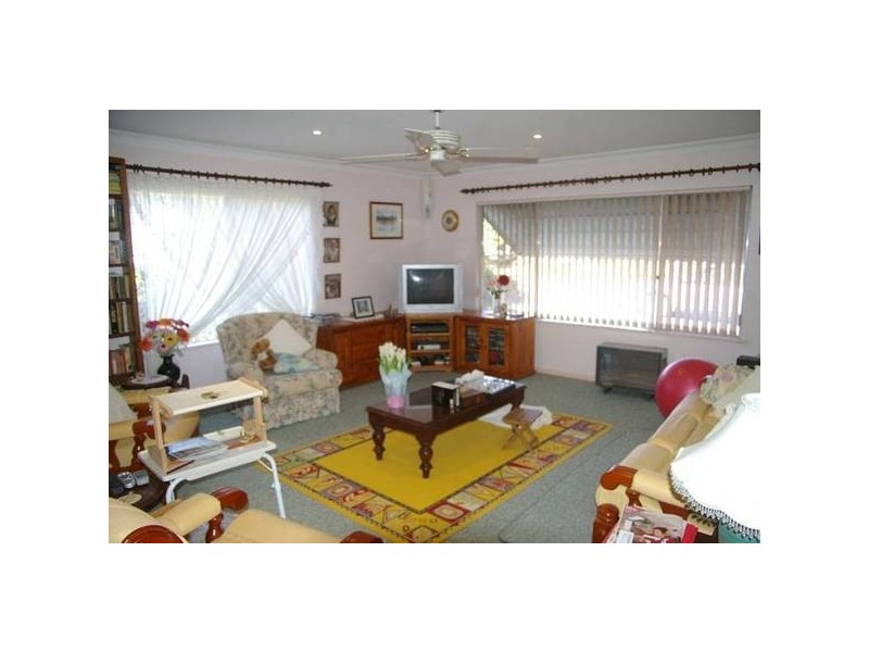 2 Geoffery O’Hea St (r), West Kempsey NSW 2440