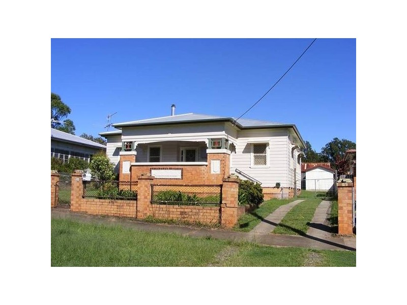 30 River St (r), West Kempsey NSW 2440