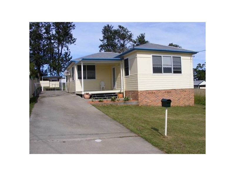 56 Alverton St (r), Kempsey NSW 2440