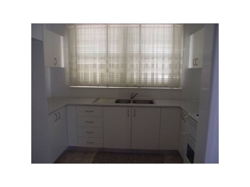 4 Dudley St (r), Kempsey NSW 2440