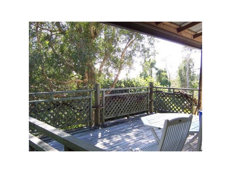12 Comara Tce, Crescent Head NSW 2440
